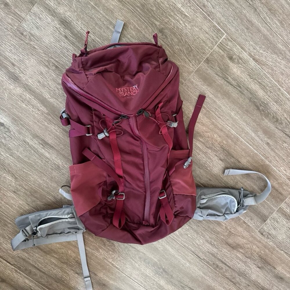 Mystery Ranch Scree 32 Hiking Backpack Burgundy Trail Pack